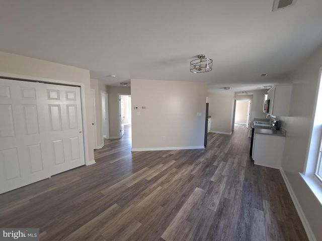 210 AMARET ST, Fredericksburg, VA 22401