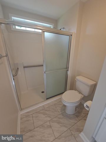 210 AMARET ST, Fredericksburg, VA 22401