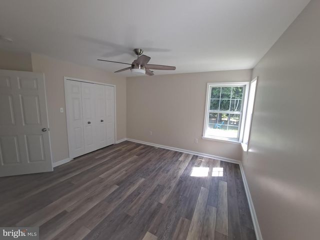 210 AMARET ST, Fredericksburg, VA 22401