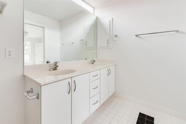 2605 Calumet Street 13, Houston, TX 77004