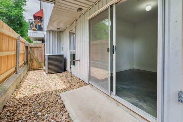 2605 Calumet Street 13, Houston, TX 77004