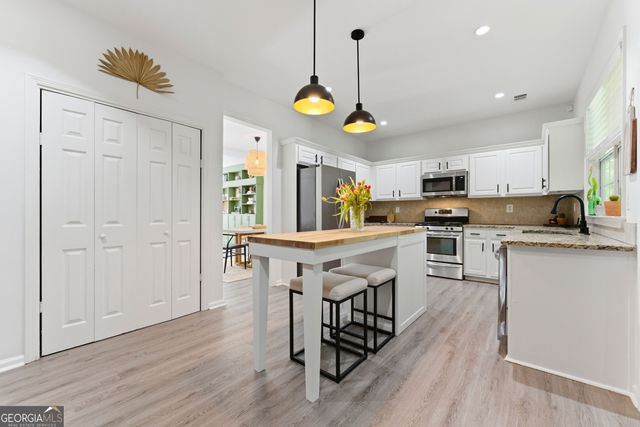 2947 Cottesford Way SE, Smyrna, GA 30080