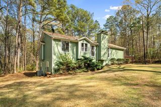 4211 Rose Trail SE, Acworth, GA 30102