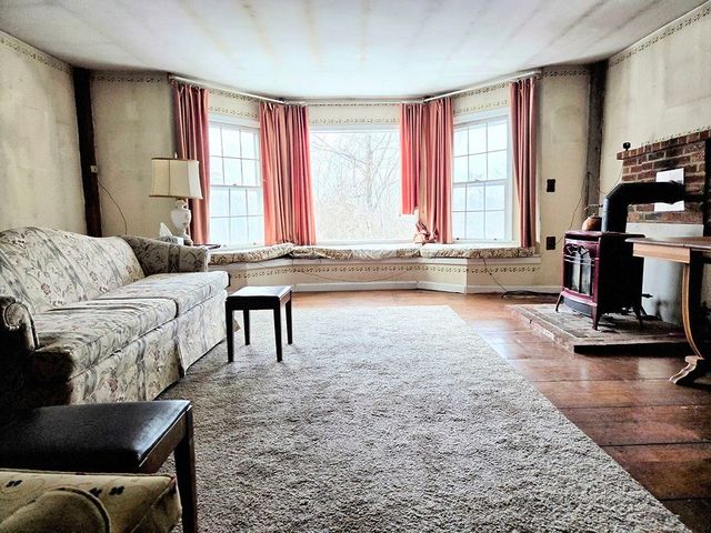 43 Winchendon Rd, Royalston, MA 01368