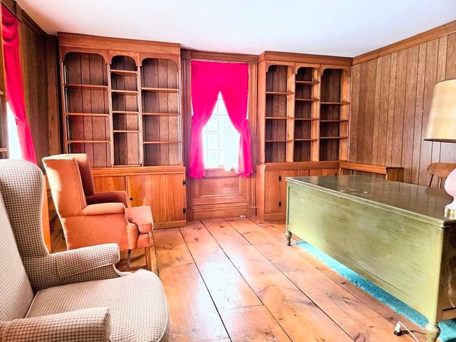 43 Winchendon Rd, Royalston, MA 01368