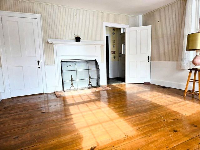 43 Winchendon Rd, Royalston, MA 01368