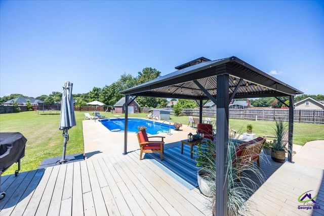 201 William D Evans Court, Kathleen, GA 31047