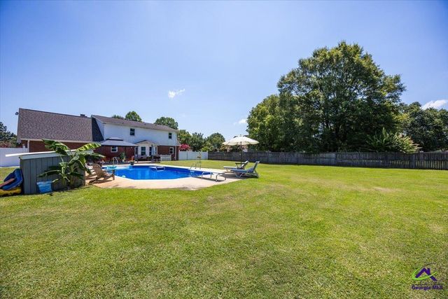 201 William D Evans Court, Kathleen, GA 31047