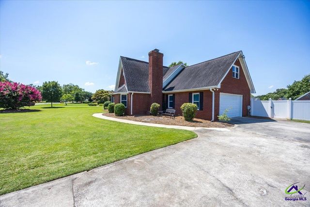 201 William D Evans Court, Kathleen, GA 31047