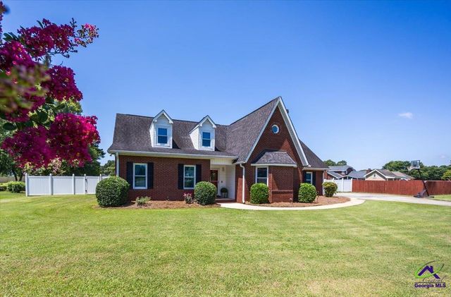 201 William D Evans Court, Kathleen, GA 31047
