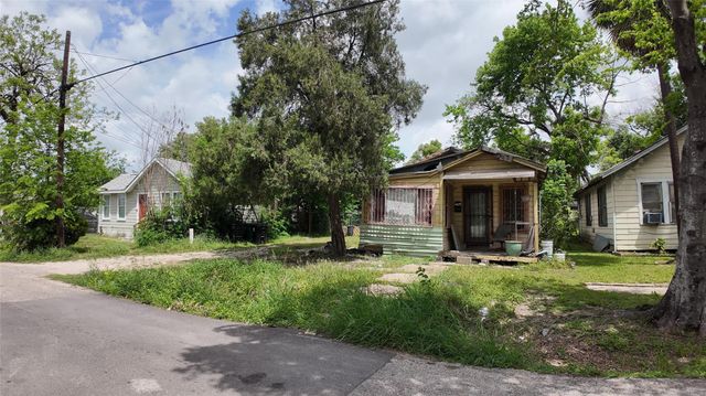 7935 Sherman Street, Houston, TX 77012