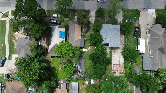 7935 Sherman Street, Houston, TX 77012