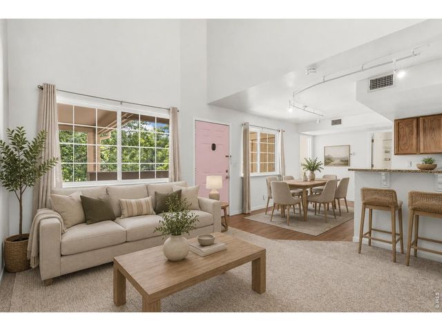 1225 W Prospect Rd W103, Fort Collins, CO 80526