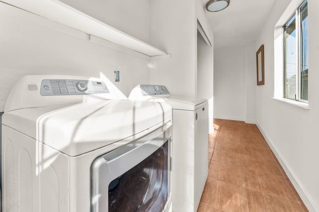 1431 10th St, Oakland, CA 94607