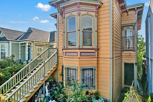 1431 10th St, Oakland, CA 94607