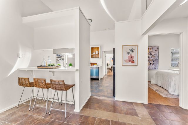 1431 10th St, Oakland, CA 94607