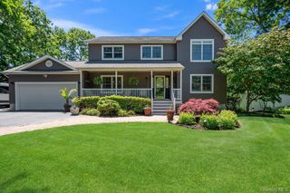 131 Jamaica Avenue, Medford, NY 11763