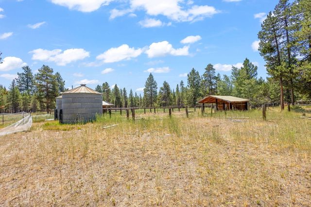 54880 Maple Drive 5, Bend, OR 97707
