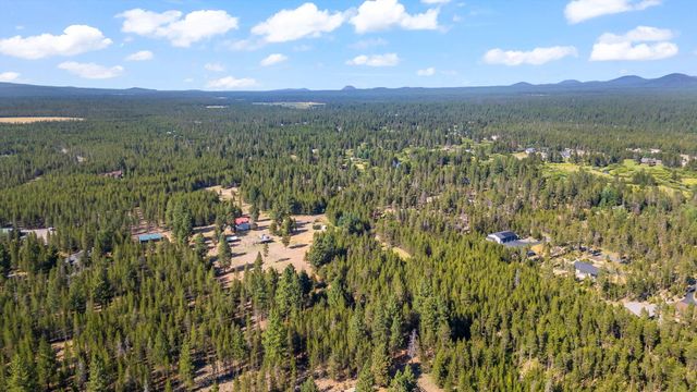 54880 Maple Drive 5, Bend, OR 97707