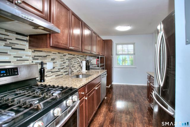 50 Greenhouse Road 57D, Bridgeport, CT 06606