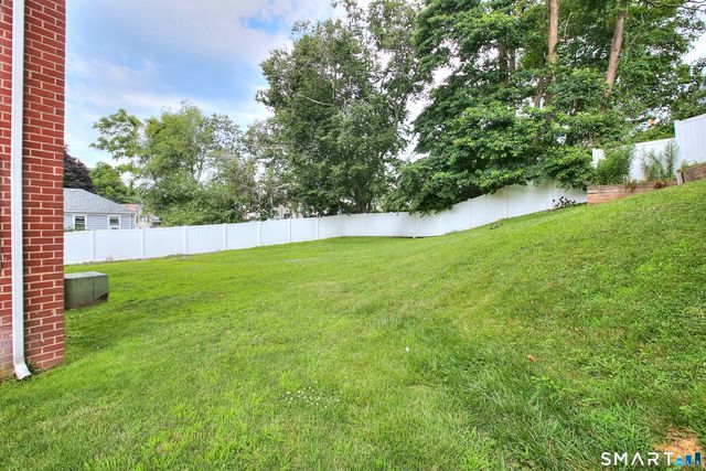 50 Greenhouse Road 57D, Bridgeport, CT 06606