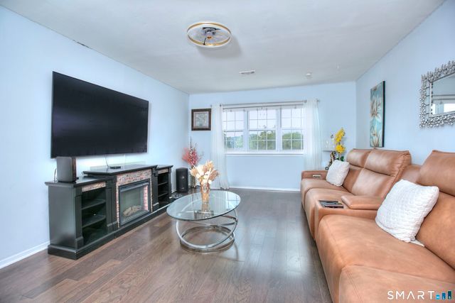 50 Greenhouse Road 57D, Bridgeport, CT 06606
