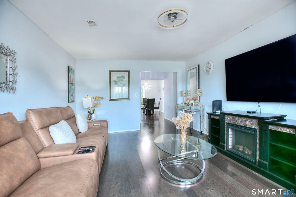 50 Greenhouse Road 57D, Bridgeport, CT 06606