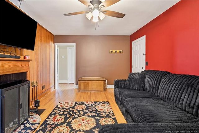 316 Fairwood Court, Fayetteville, NC 28305