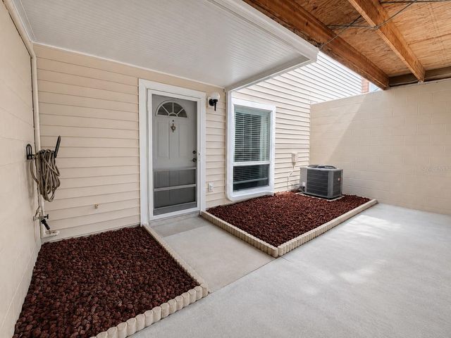 11905 CYPRESS VISTA, Tampa, FL 33626