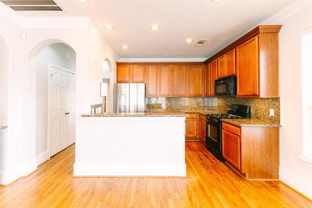 1710 Aden Mist Drive, Houston, TX 77003