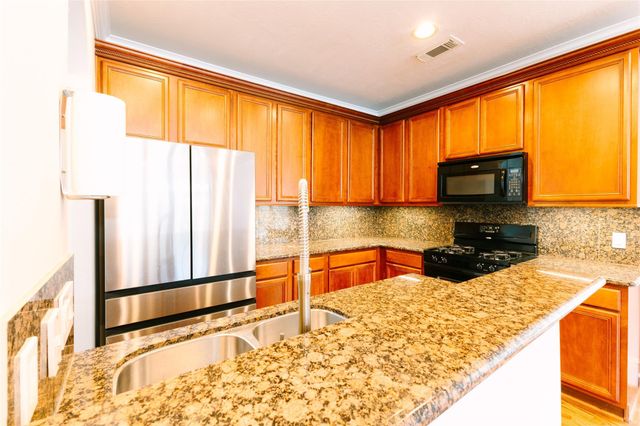 1710 Aden Mist Drive, Houston, TX 77003