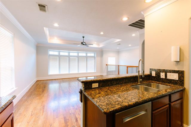 1710 Aden Mist Drive, Houston, TX 77003
