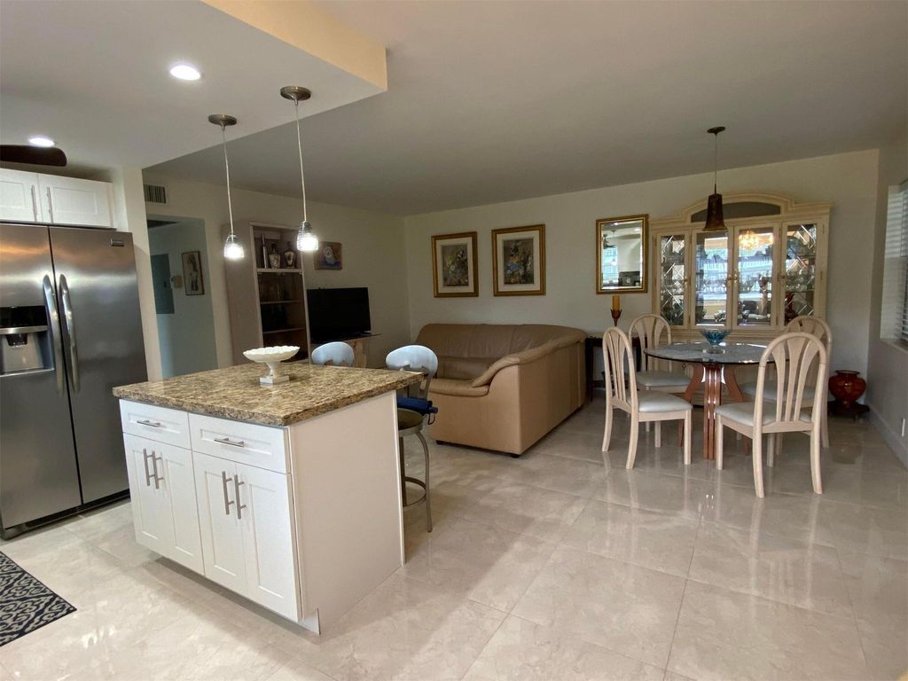 321 Durham J 321, Deerfield Beach, FL 33442