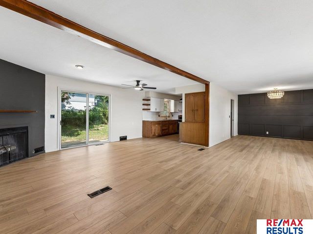 6818 N 51 Street, Omaha, NE 68152