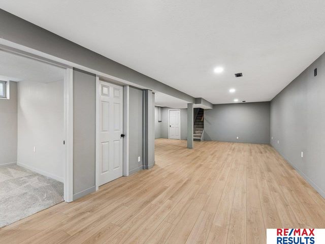 6818 N 51 Street, Omaha, NE 68152