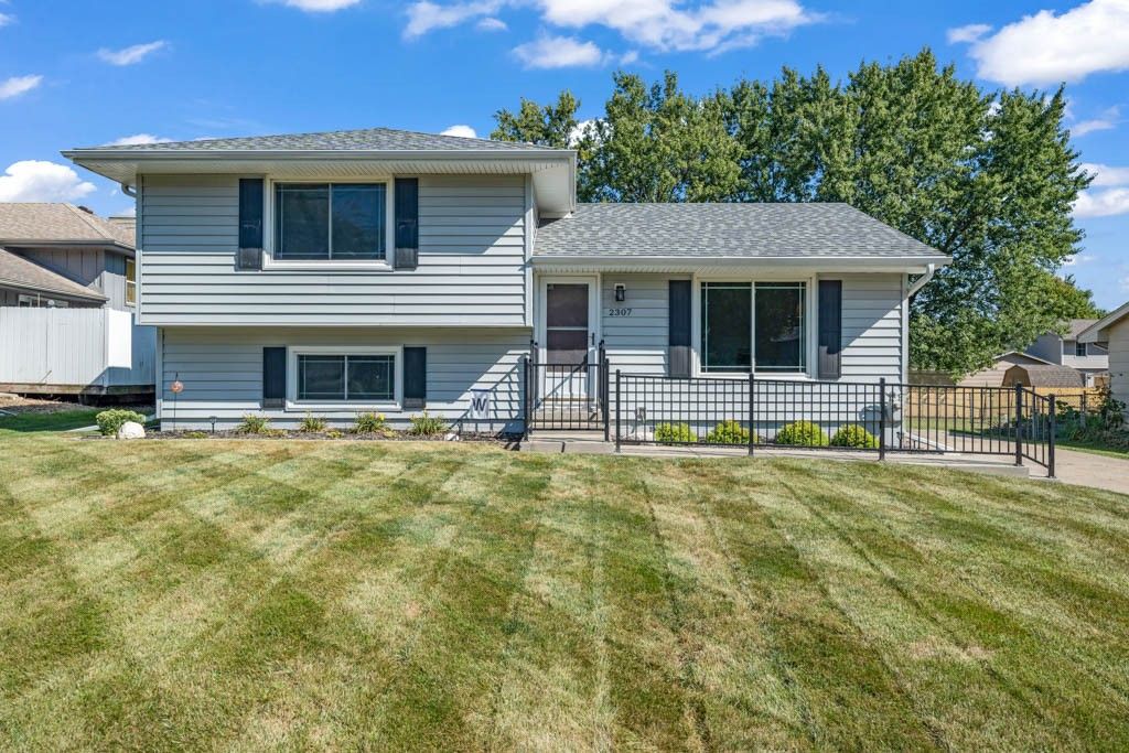 2307 Trails End SW, Altoona, IA 50009