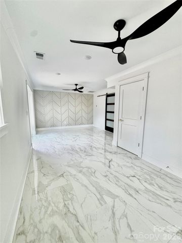 5635 Ruth Drive, Charlotte, NC 28215