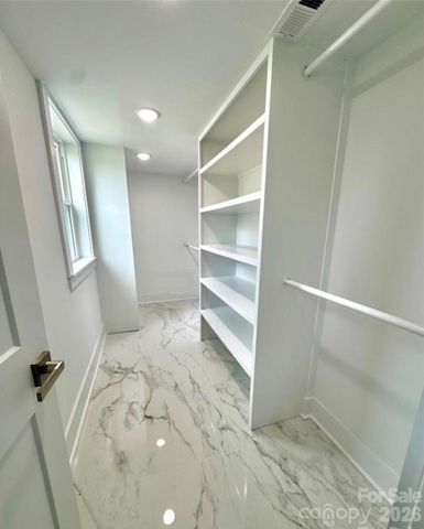 5635 Ruth Drive, Charlotte, NC 28215