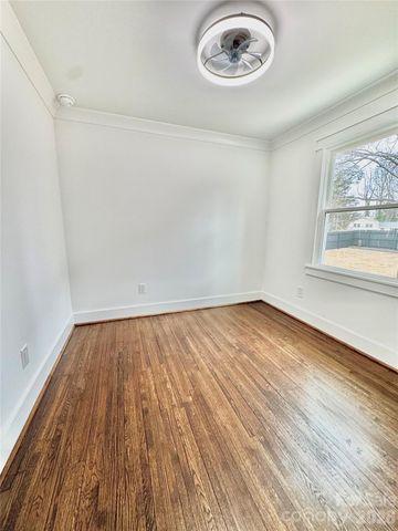 5635 Ruth Drive, Charlotte, NC 28215