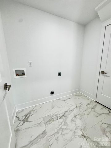 5635 Ruth Drive, Charlotte, NC 28215