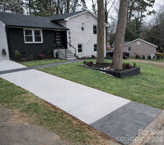 5635 Ruth Drive, Charlotte, NC 28215