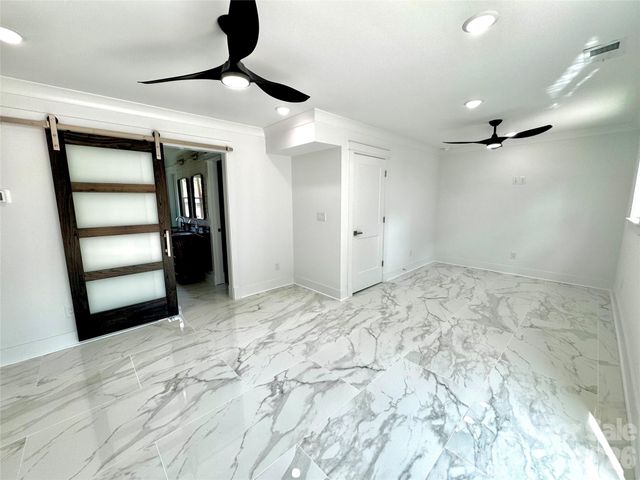 5635 Ruth Drive, Charlotte, NC 28215