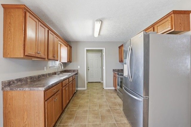 102 Greystone Way, Shelbyville, TN 37160