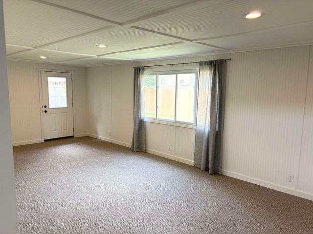 1651 Passolt Street, Saginaw, MI 48638