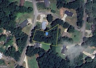 3320 Lakeland Road, Gainesville, GA 30506