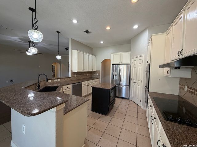 3347 Harvest Hill, Marion, TX 78124