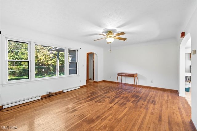 5479 E Heisley Road, Mentor, OH 44060