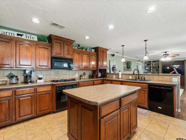 156 Glenrose, Hawkins, TX 75765
