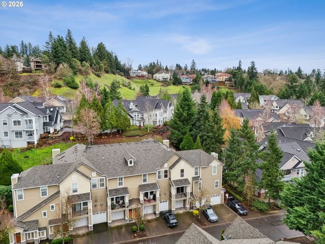 3870 SUMMERLINN Dr, West Linn, OR 97068