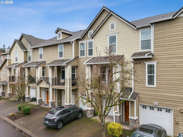 3870 SUMMERLINN Dr, West Linn, OR 97068